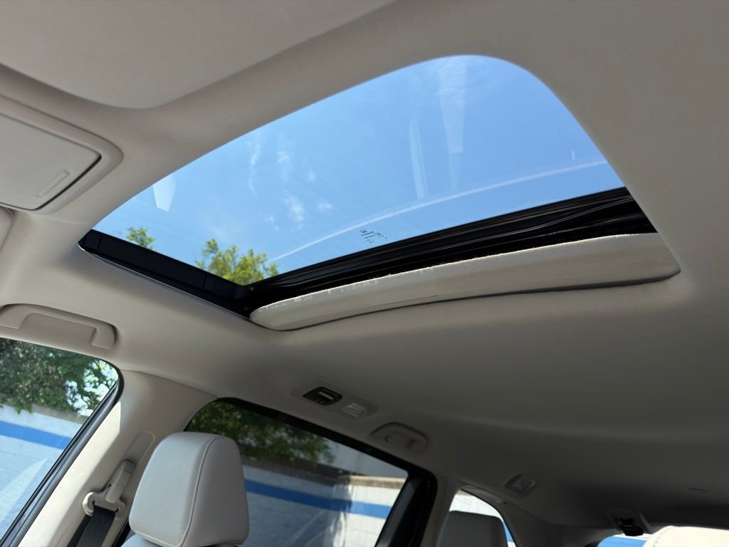 2025 Honda Odyssey EX-L - Photo 11