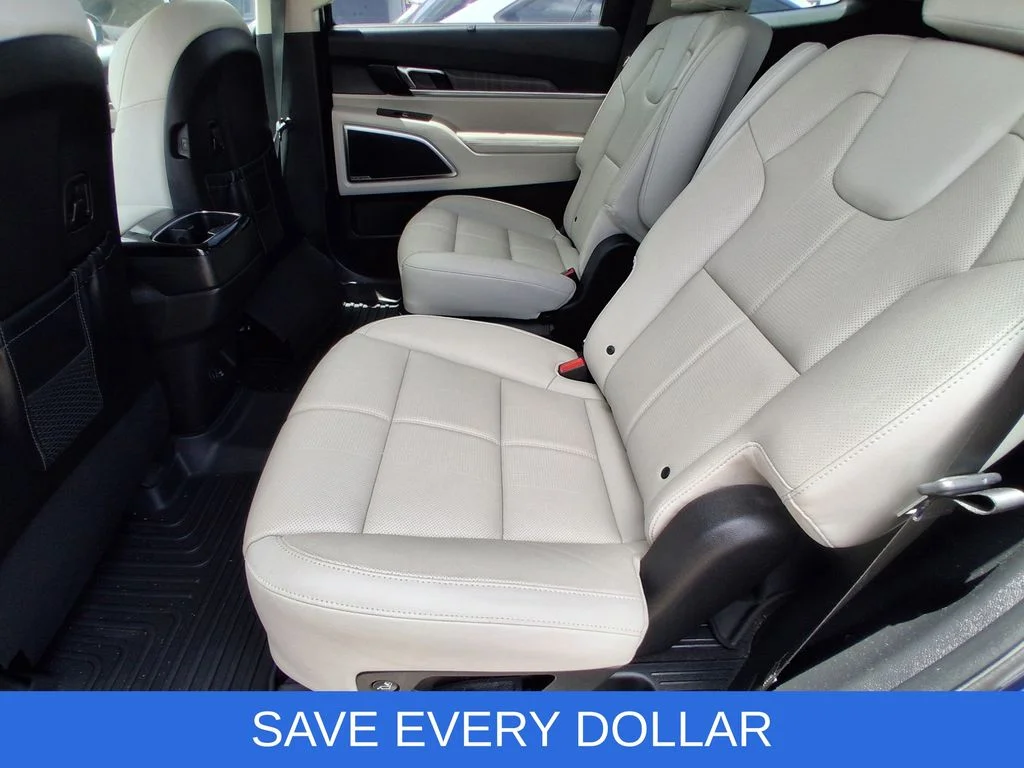 Used 2023 Black Kia SX image 15