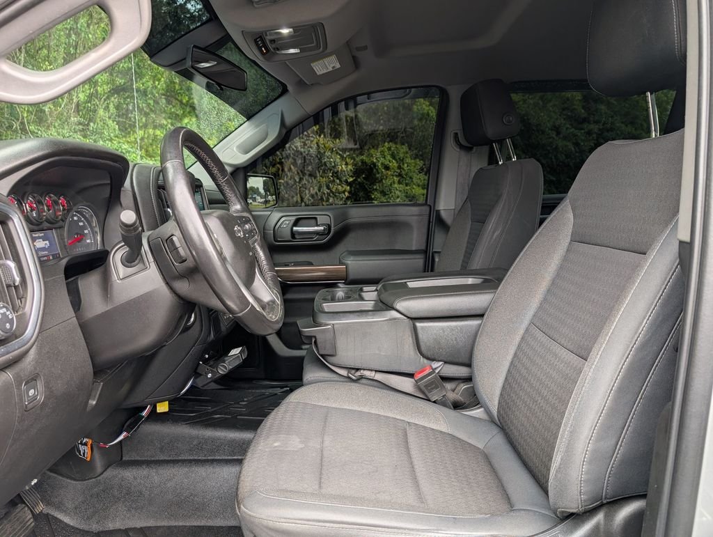 Used 2019 Silver Chevrolet RST image 14