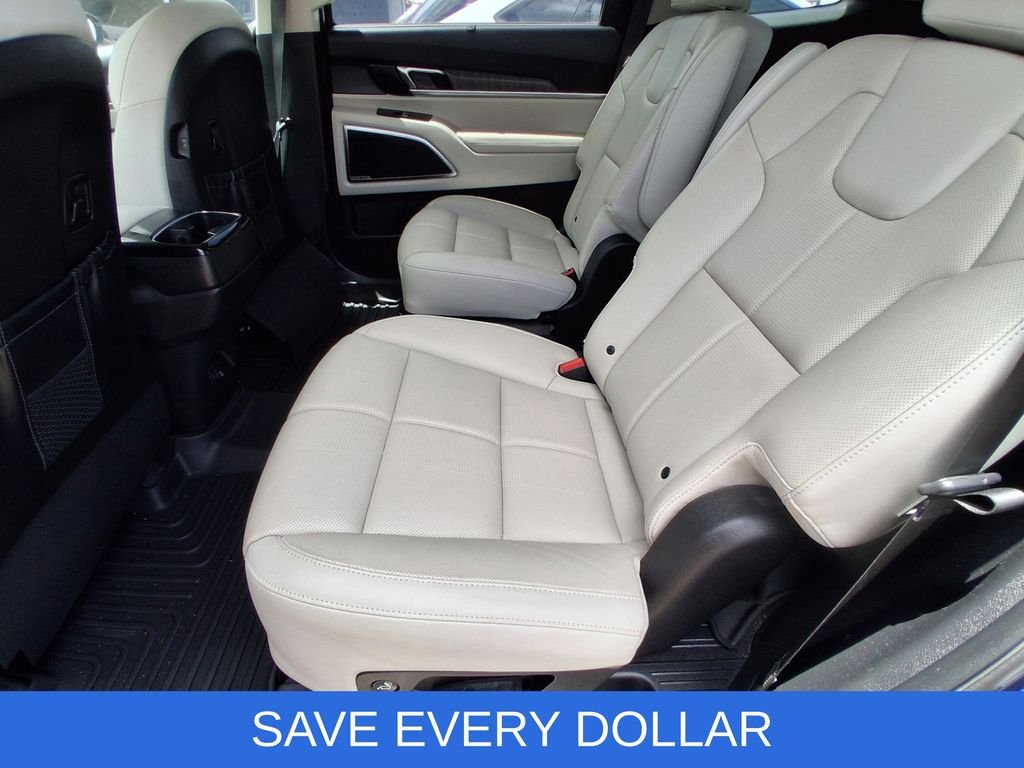 Used 2023 Black Kia SX image 15