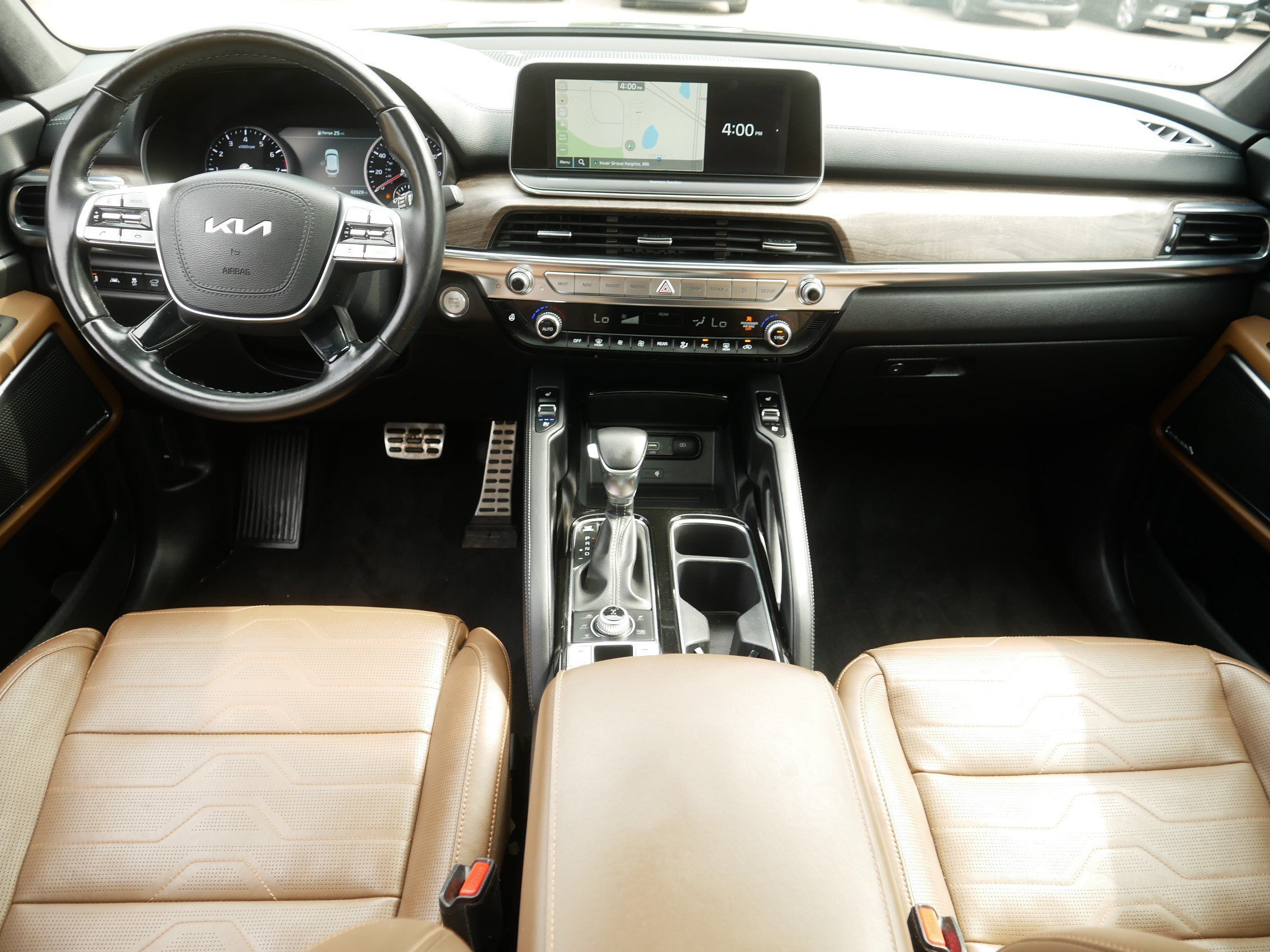 Certified Used 2022 Black Copper Kia SX image 10