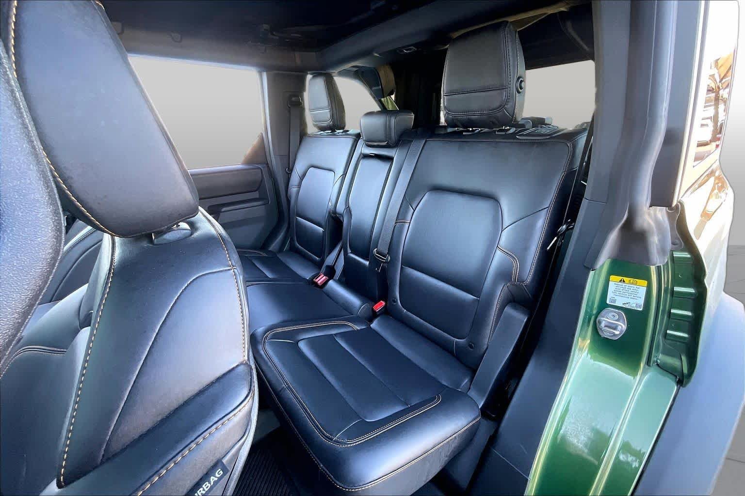 Used 2024 Eruption Green Ford Badlands image 19