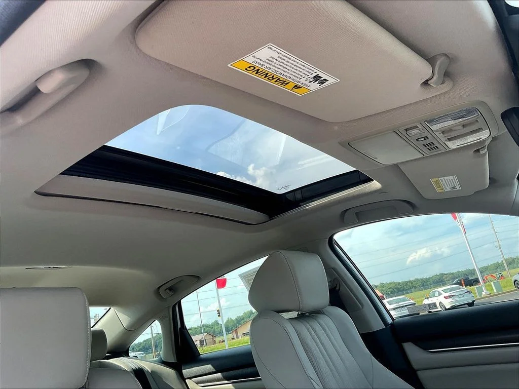 2018 Honda Accord Touring - Photo 17