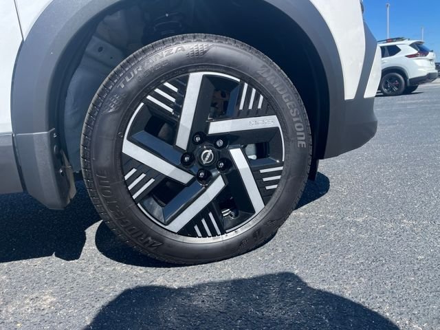 New 2026 Aspen White TriCoat Nissan SV image 11
