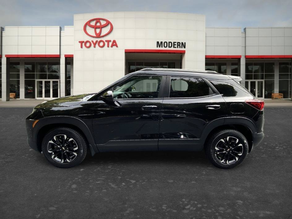 Used 2022 Mosaic Black Metallic Chevrolet LT image 8