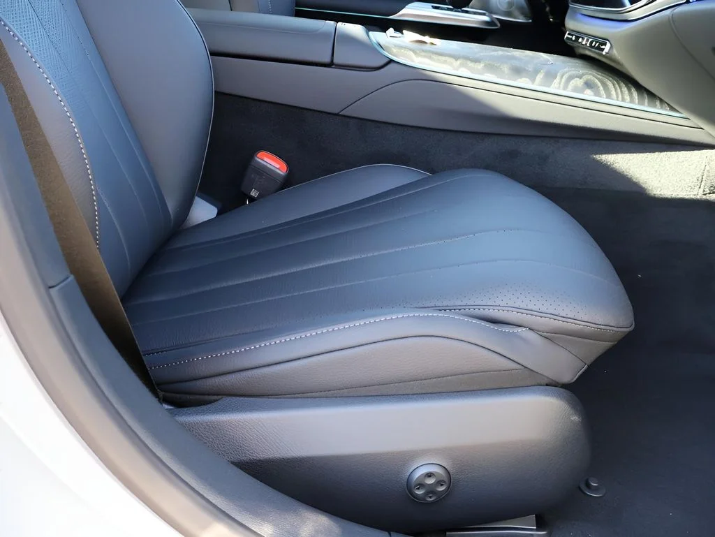Certified Used 2026 MANUFAKTUR Alpine Gray Mercedes-Benz E 350 image 12