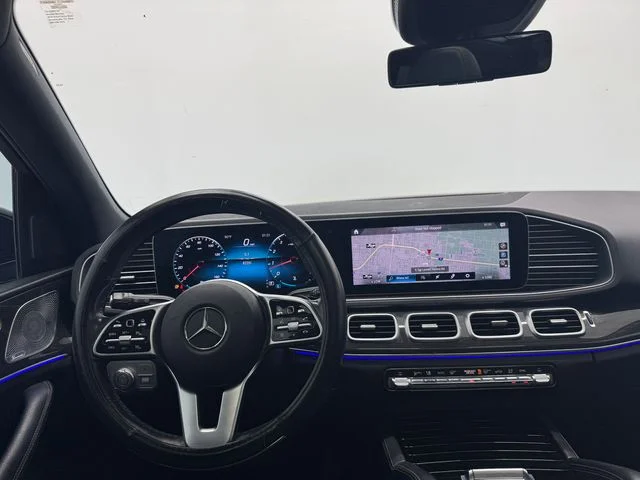 Used 2020 Black Mercedes-Benz GLE 350 image 3