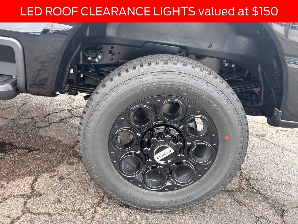 New 2027 Agate Black Metallic Ford F-350® XLT image 10
