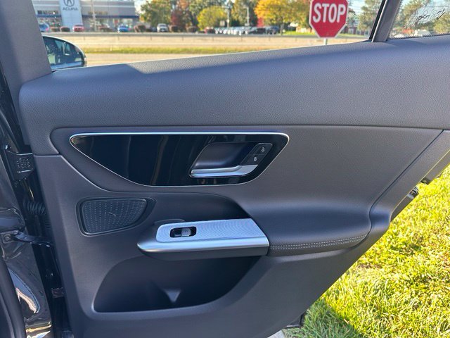 New 2027 Graphite Grey Metallic Mercedes-Benz GLC 300 image 19