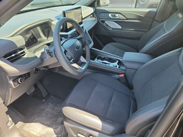 New 2026 Agate Black Metallic Ford Tremor image 24