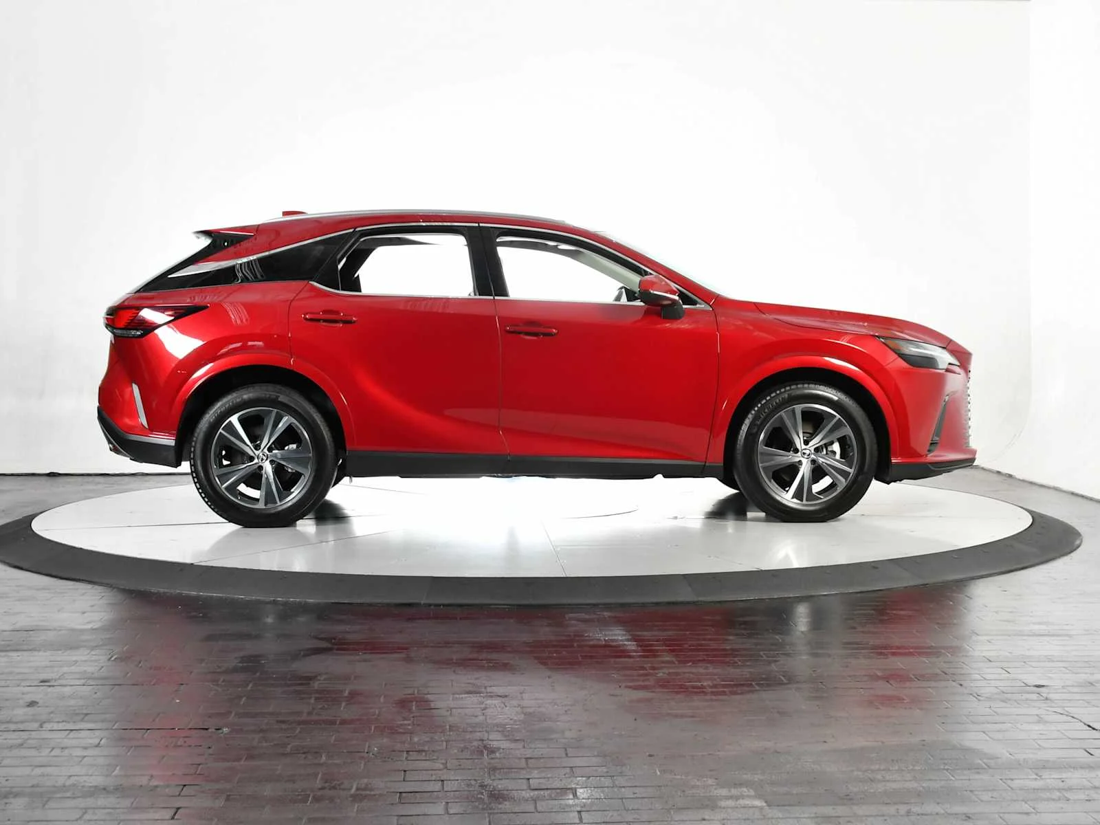 Certified Used 2024 Matador Red Mica Lexus Premium image 8
