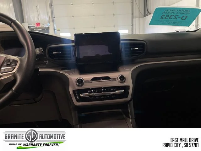 Used 2023 Red Ford XLT image 22