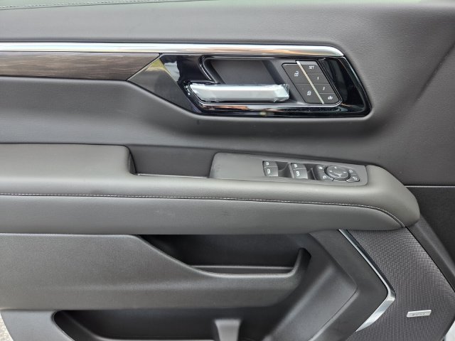 2026 Chevrolet Tahoe LT - Photo 13