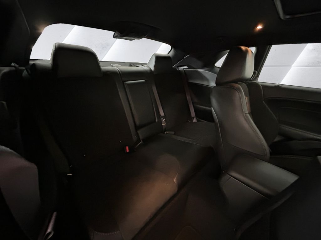 2023 Dodge Challenger R/T - Photo 16