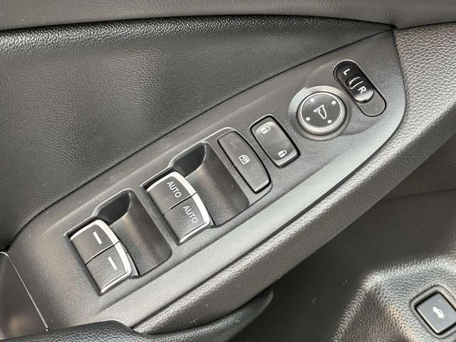 Used 2020 Modern Steel Metallic Honda EX image 17