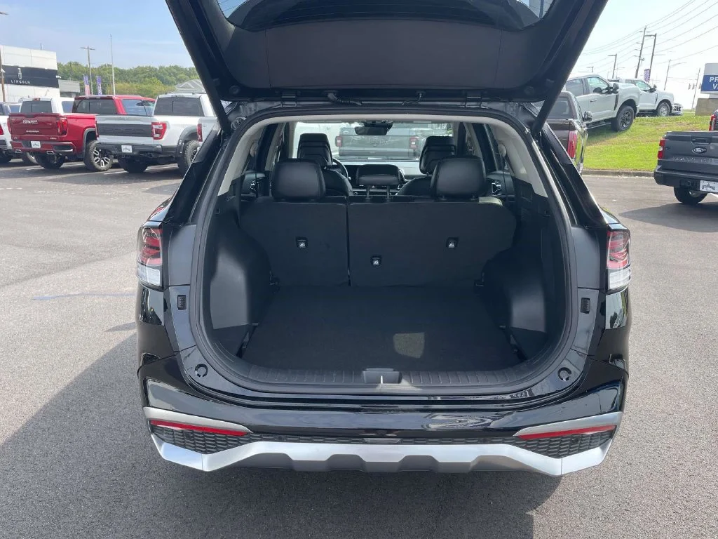 Certified Used 2024 Black Kia SX-Prestige image 10