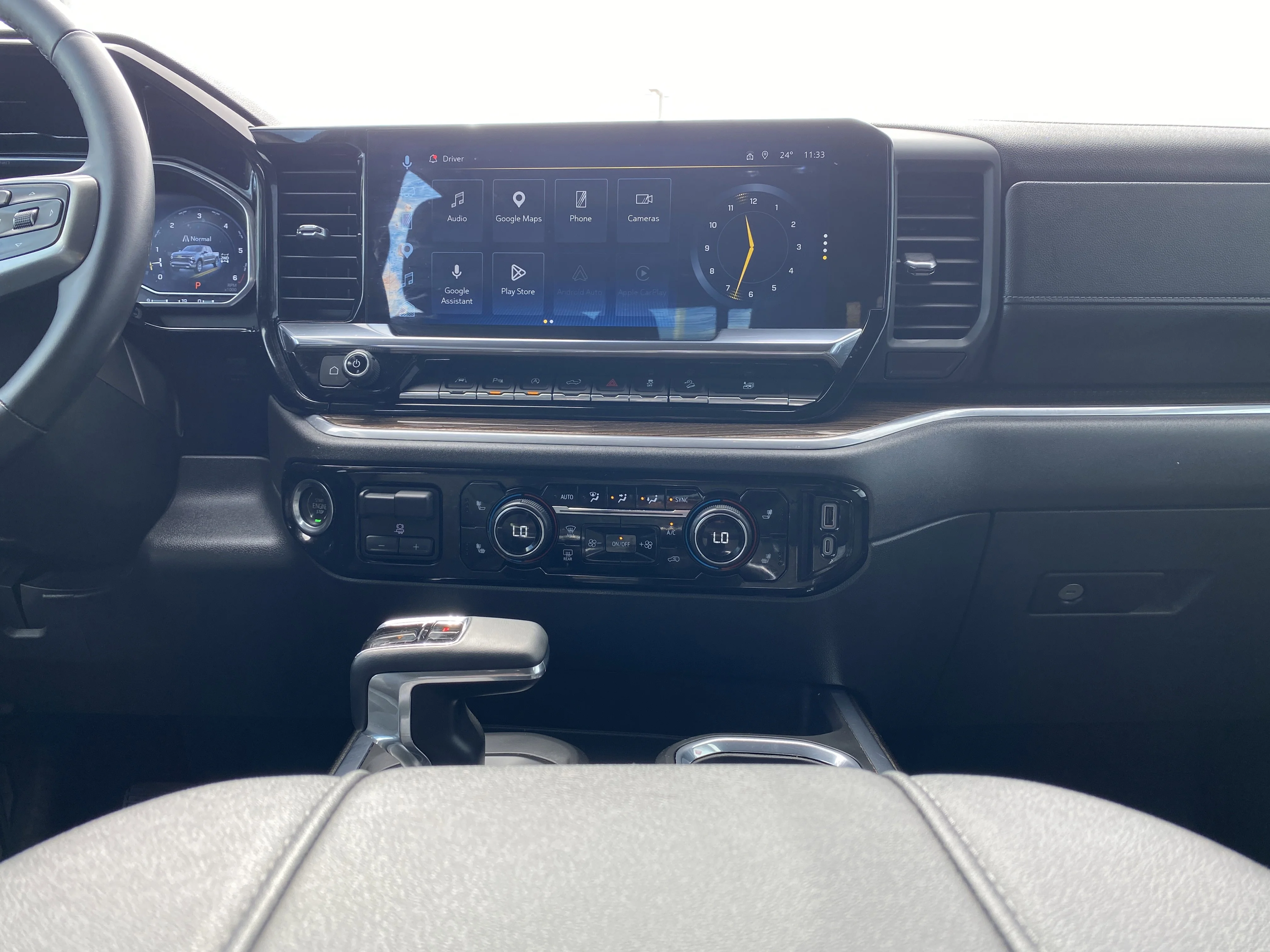 Certified Used 2023 Gray Chevrolet 4WD Crew Cab 147 RST * 6.2L* 22 INCH WHEELS* SUNROOF* image 14
