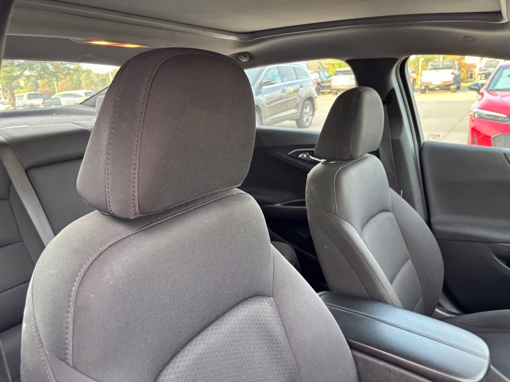 Used 2021 Silver Ice Metallic Chevrolet LT image 20