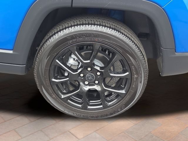 Used 2026 Blue Jeep Latitude image 23