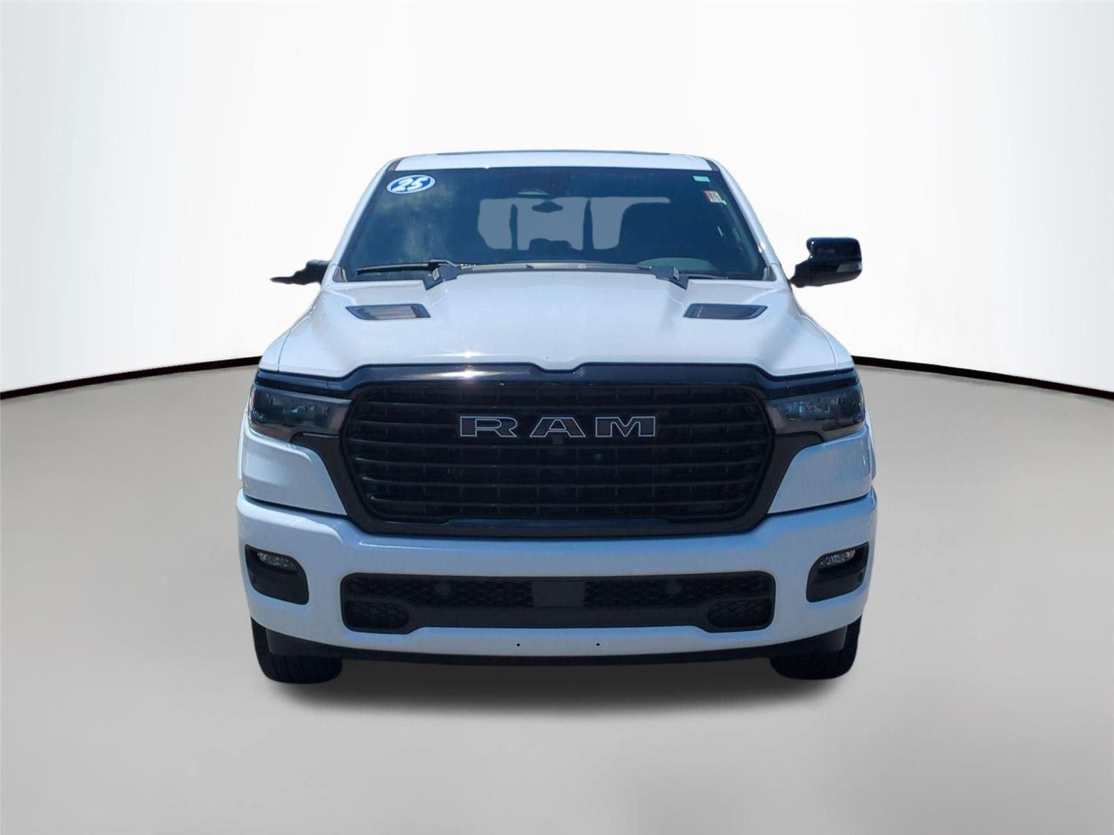 Used 2025 BRIGHT WHITE CLEARCOAT DODGE LARAM image 8