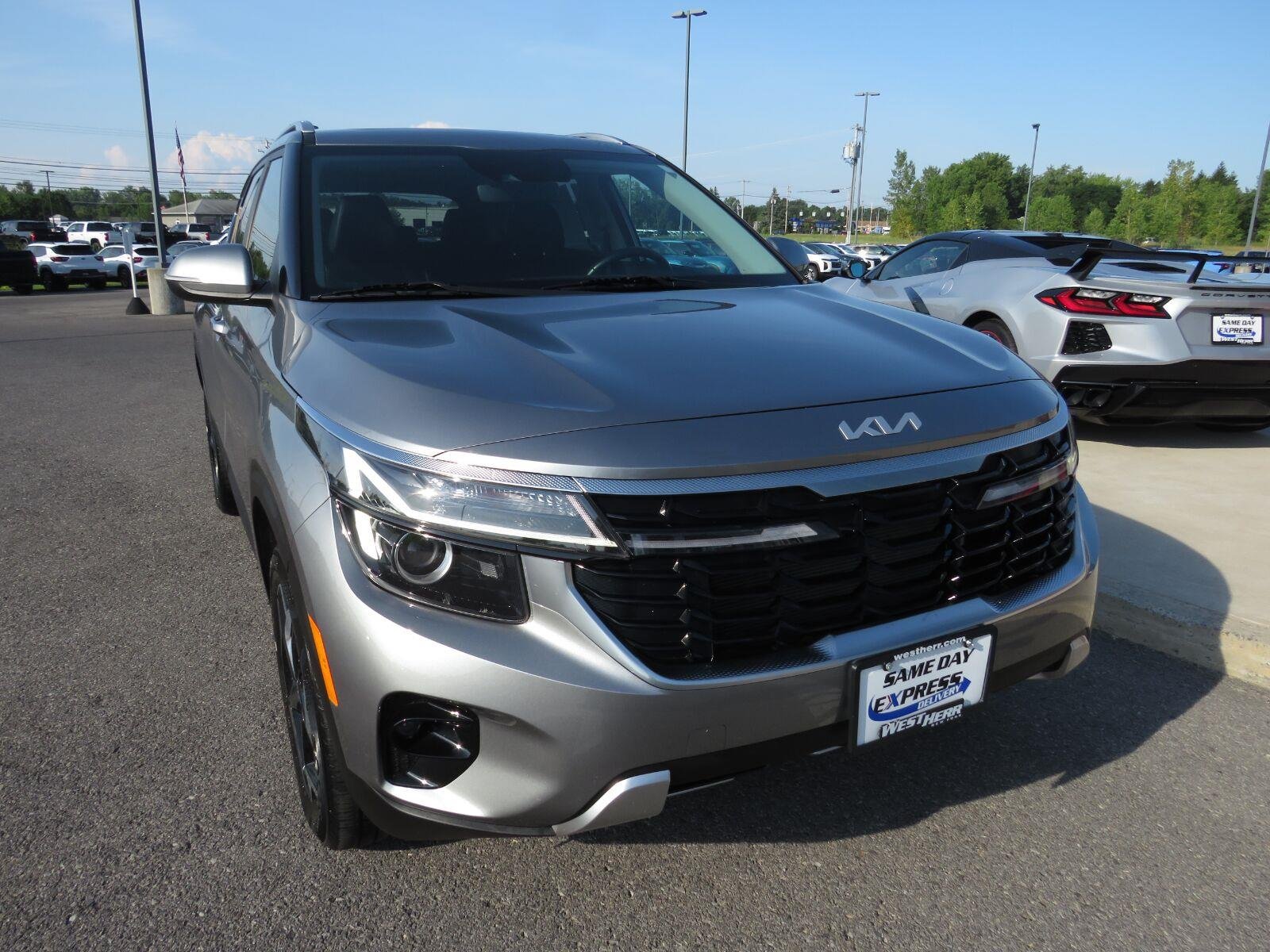 Used 2024 Steel Gray Kia EX image 3