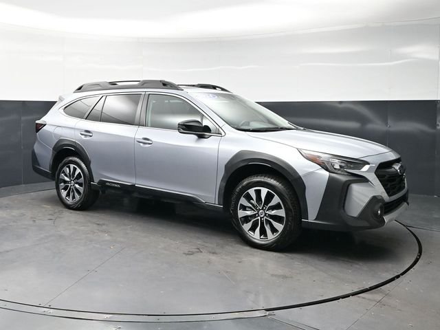 Used 2024 Ice Silver Metallic Subaru Limited image 3