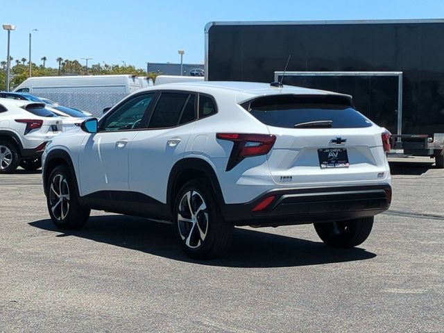 2026 Chevrolet Trax RS - Photo 6