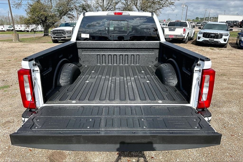 New 2026 Ford Super Duty F-250 XL 4D Crew Cab