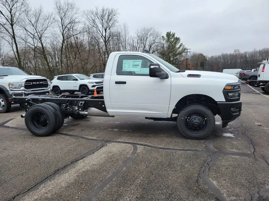New 2026 White Ram Tradesman image 5