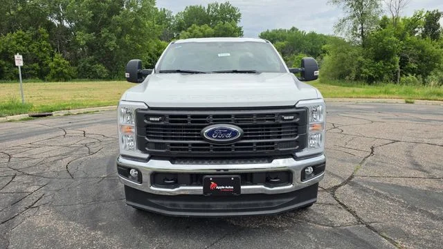New 2026 Oxford White Ford XL image 8