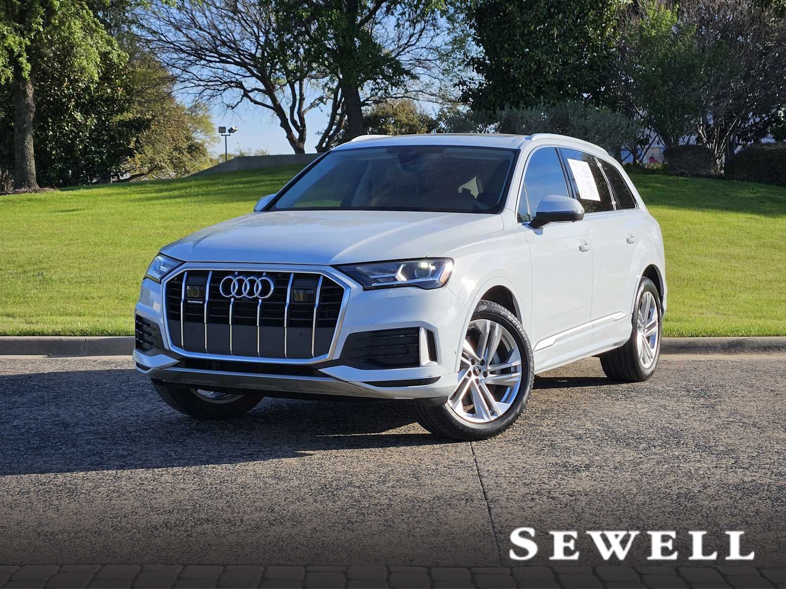 2022 Audi Q7 Premium Plus