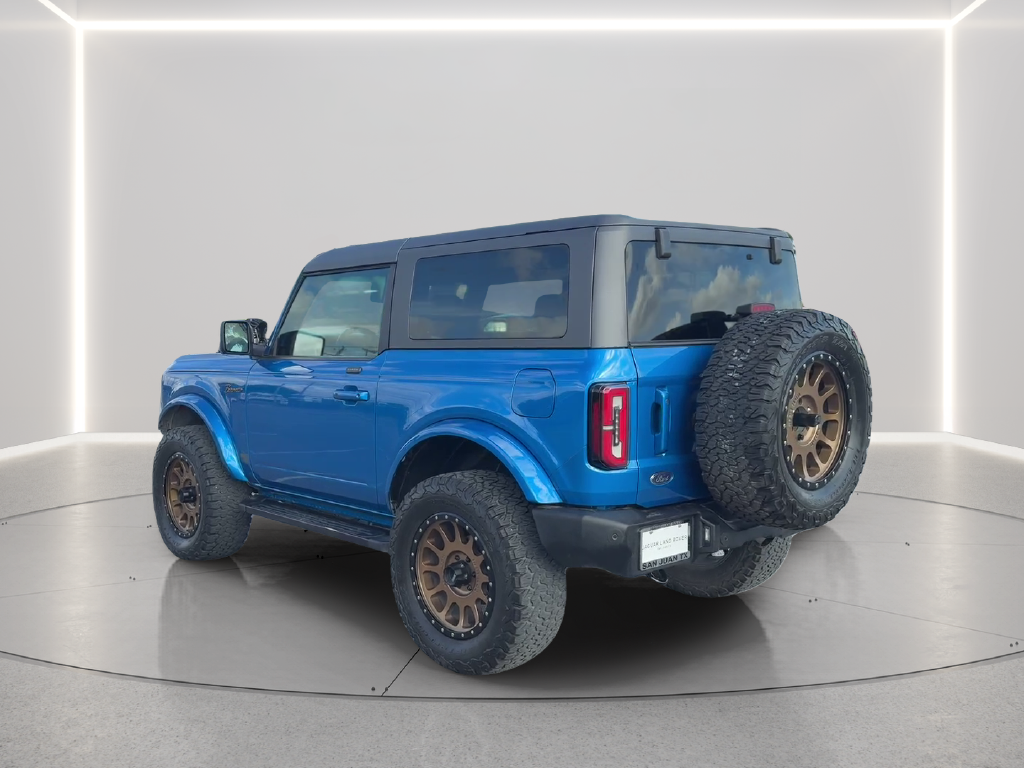 Used 2021 Blue Metallic Ford Outer Banks image 7