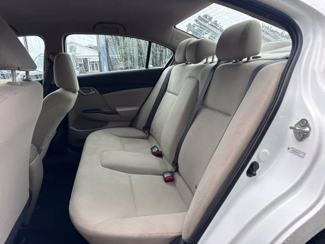 Used 2013 White Honda LX image 13