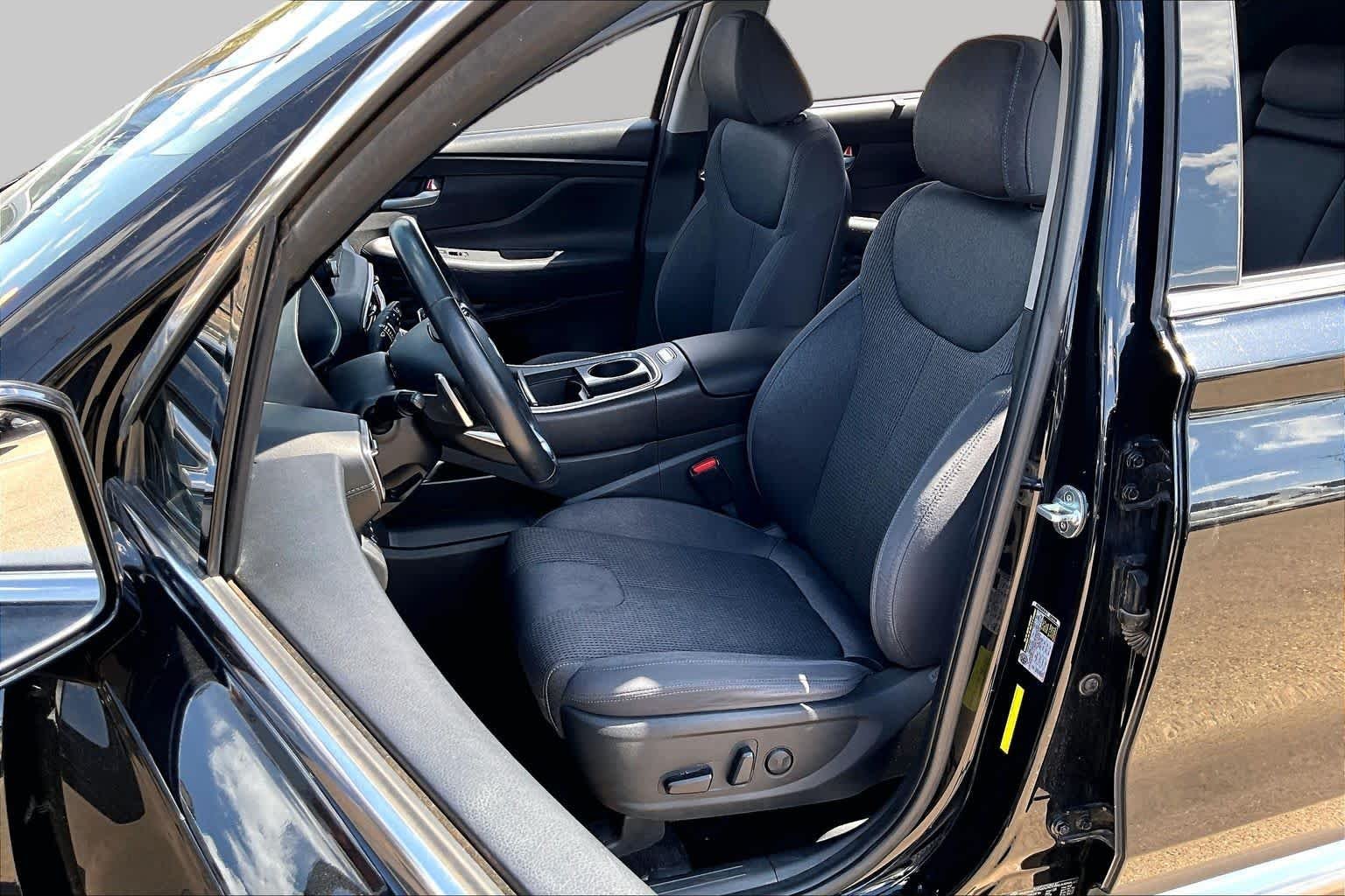 Used 2022 Twilight Black Hyundai SEL image 8