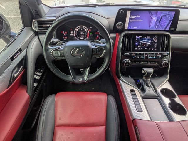 2024 Lexus LX F-Sport - Photo 16