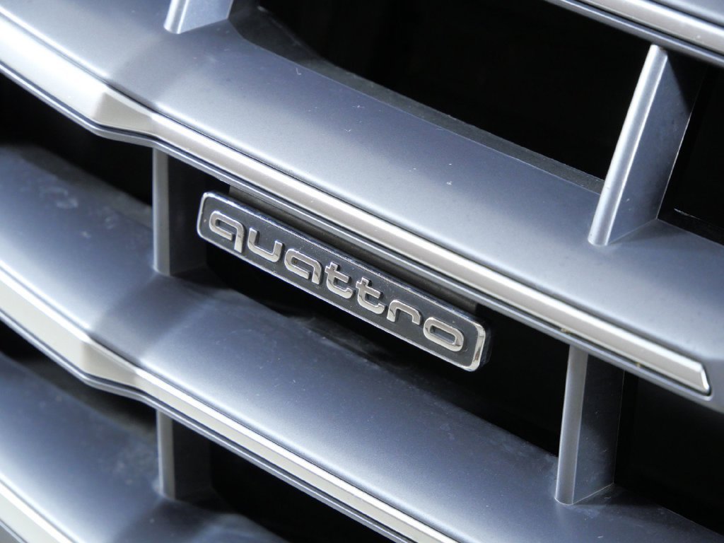 Used 2020 Blue Audi 45 Premium Plus image 5