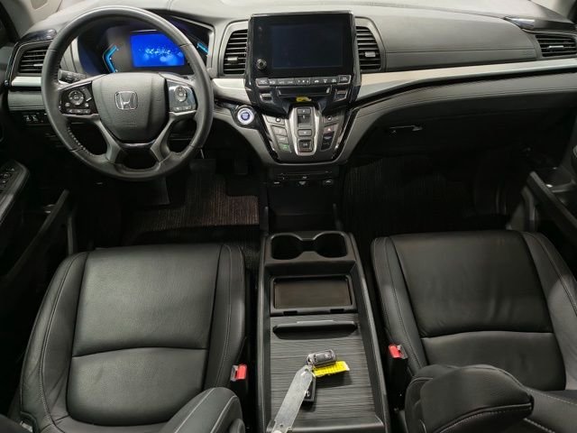 Used 2023  Honda Touring image 13