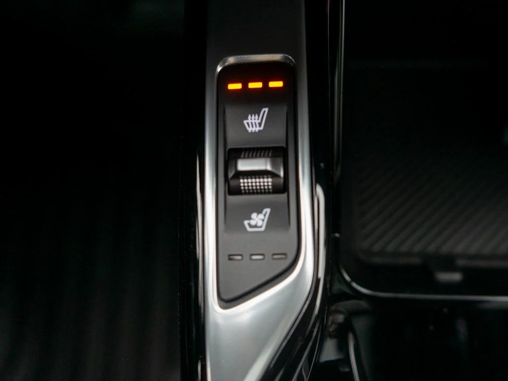 New 2026 Wolf Gray Kia X-Pro SX Prestige AWD image 28