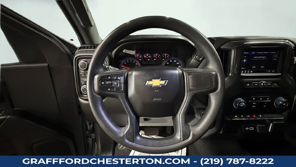 Used 2024 Gray Chevrolet Custom image 22