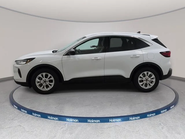 Certified Used 2023 Oxford White Ford Active image 8