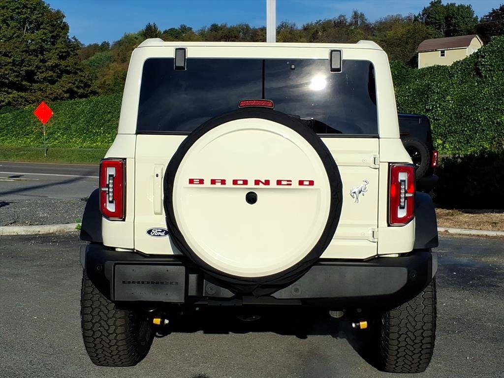 New 2026 Wimbledon White Ford Outer Banks® image 6