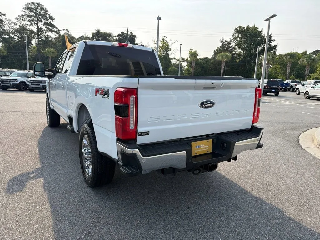 Certified Used 2026 Oxford White Ford Lariat image 6