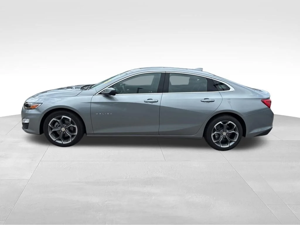Used 2024 Gray Chevrolet LT image 2