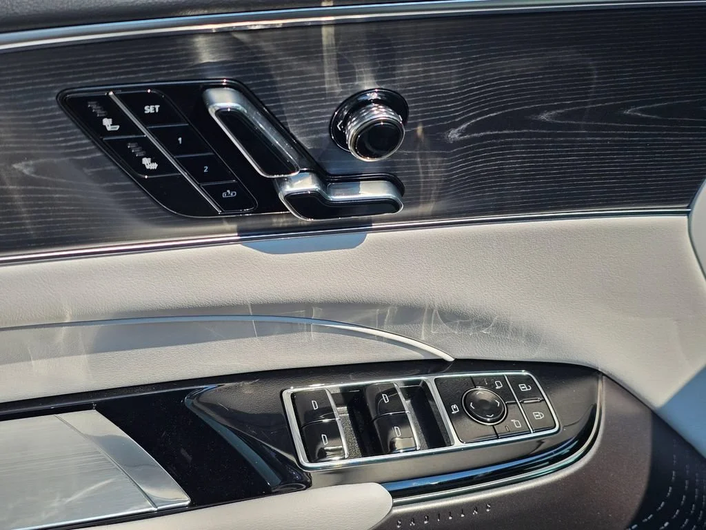 New 2026 Vibrant White Tricoat Cadillac Sport image 22