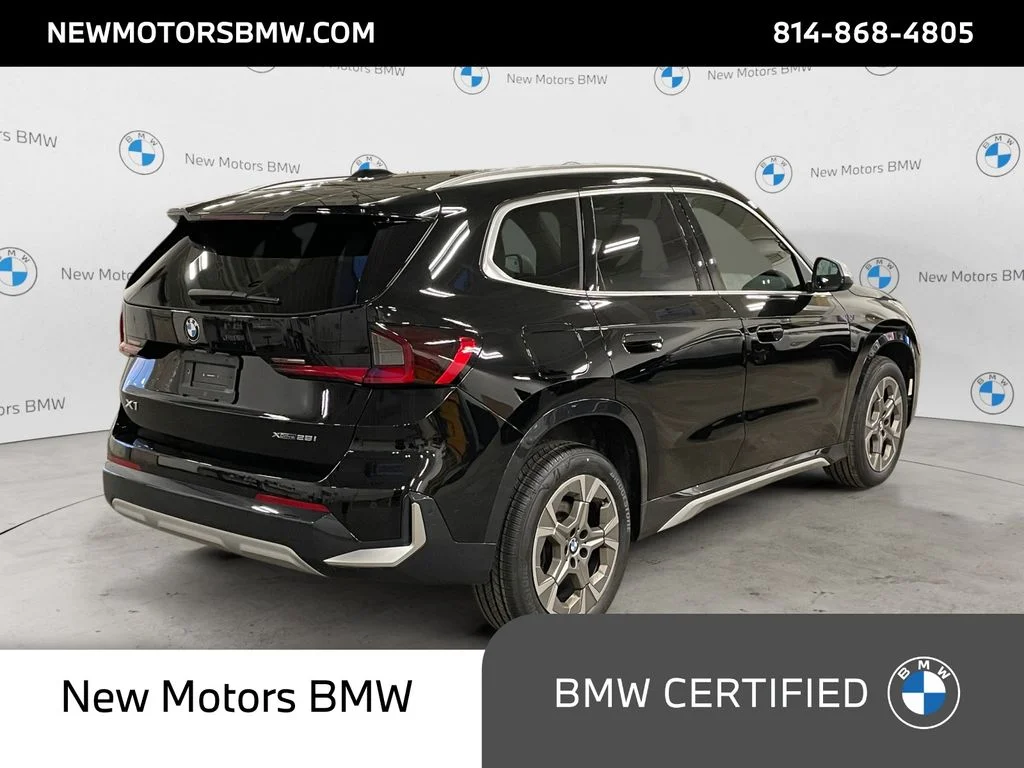 Used 2023 Jet Black BMW xDrive28i image 5