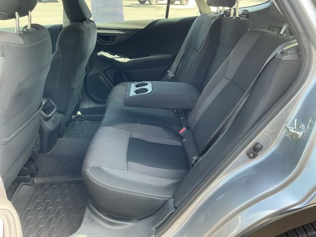 Used 2021 Silver Subaru 2.5i image 22