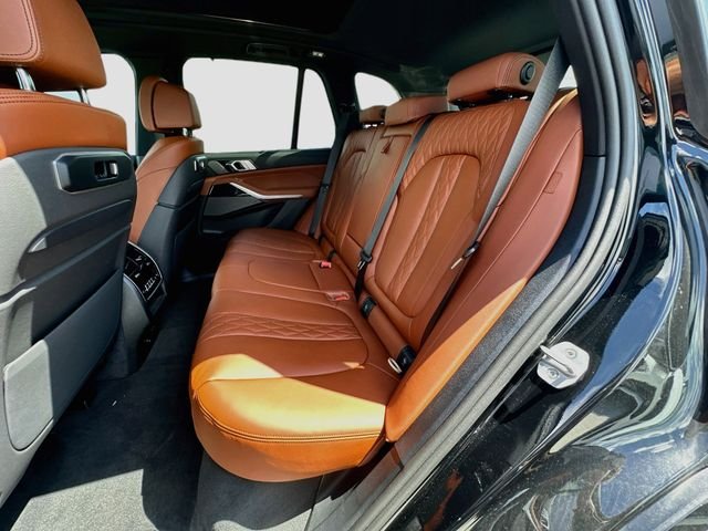 New 2026 Black BMW sDrive40i image 19