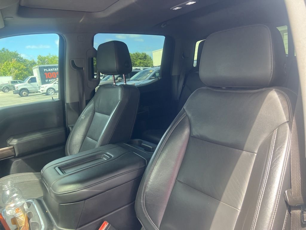 Used 2020 White Chevrolet RST image 10