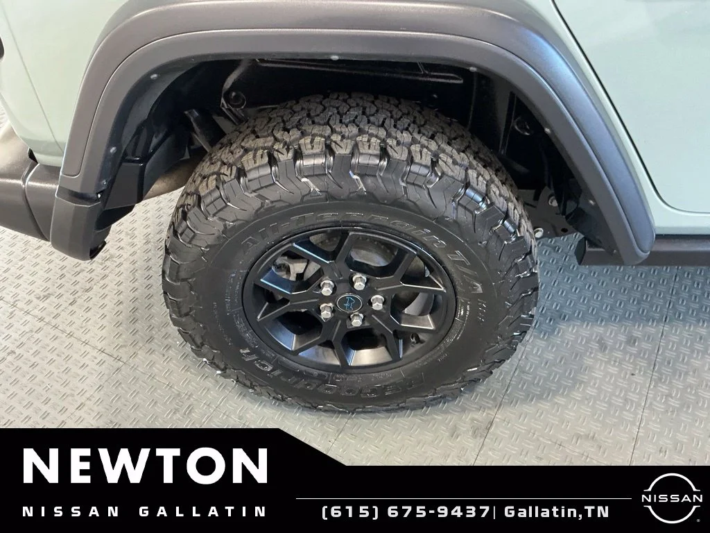 Used 2024 Earl Clearcoat Jeep Willys 4xe image 68