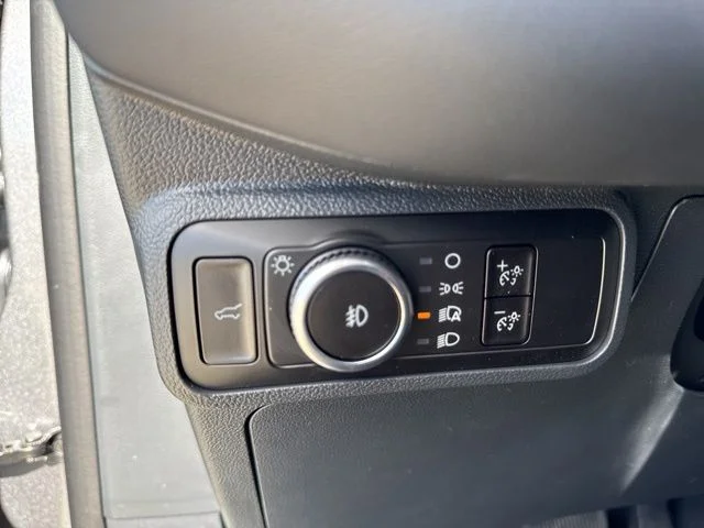 New 2026 Carbonized Gray Metallic Ford Tremor® image 16